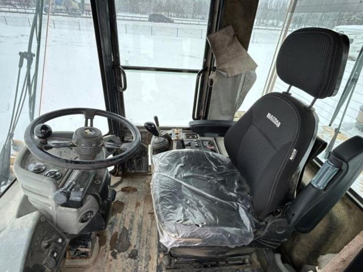 2001-caterpillar-928g-image-10