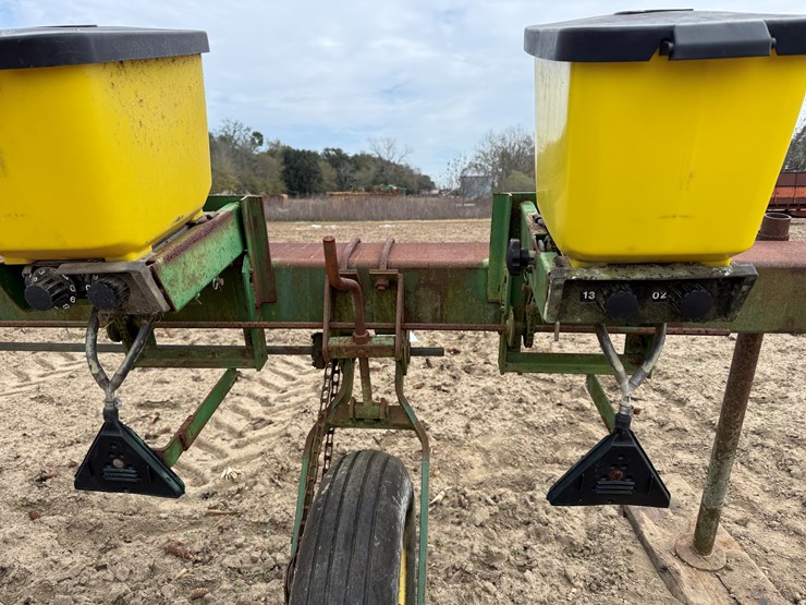 john-deere-7100-image-8