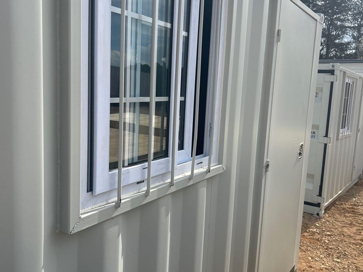 11ft-l-x-7ft-5in-office/storage-container-image-2