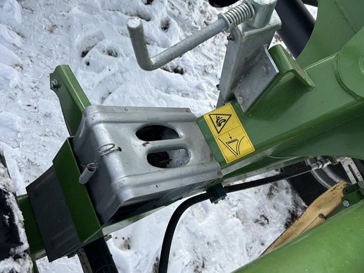 2023-krone-swadro-1250-image-33