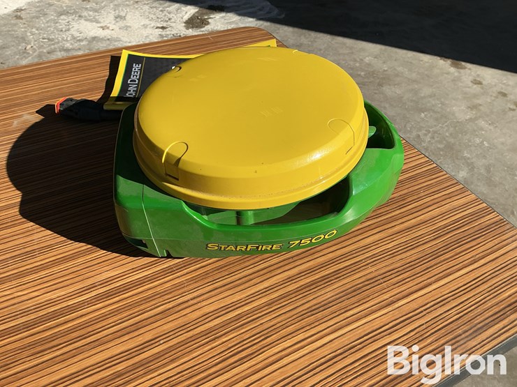 2024-john-deere-7500-image-4