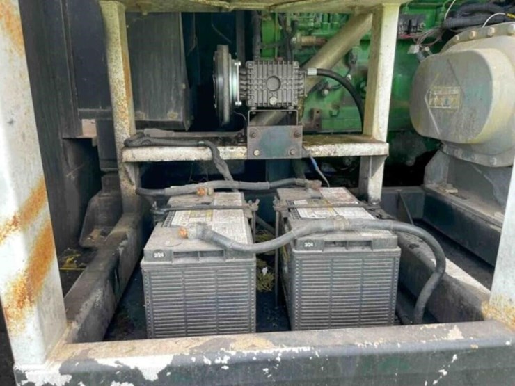 2014-international-durastar-4300-image-39