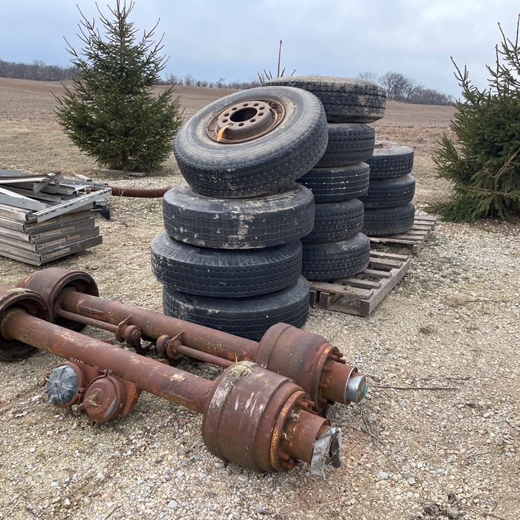 #4256 • (2) Vintage Trailer Axles