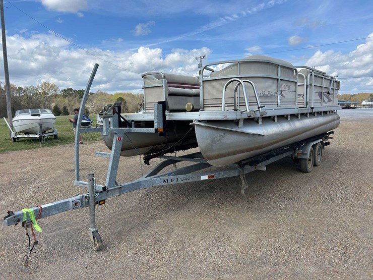 2001-premier-225-sun-station-pontoon-boat-image-2