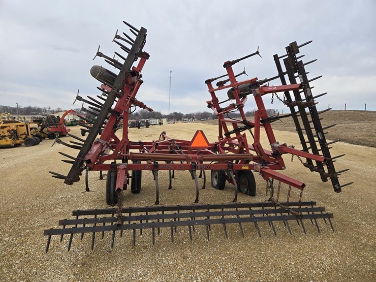 case-ih-4800-image-5