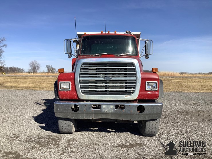 1989-ford-lt8000-image-2