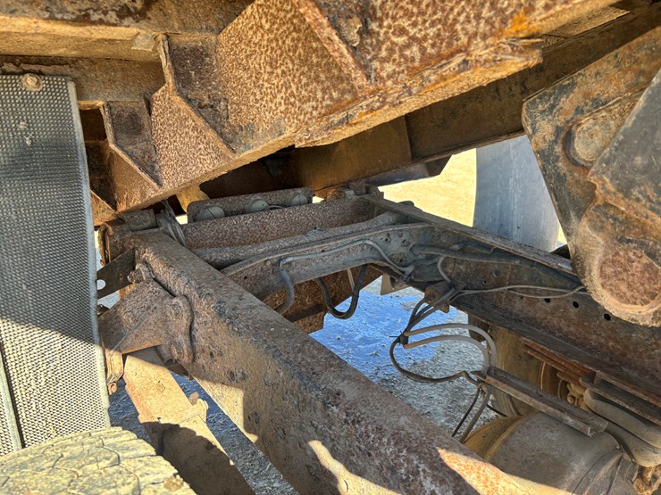 2003-ford-f650-image-56