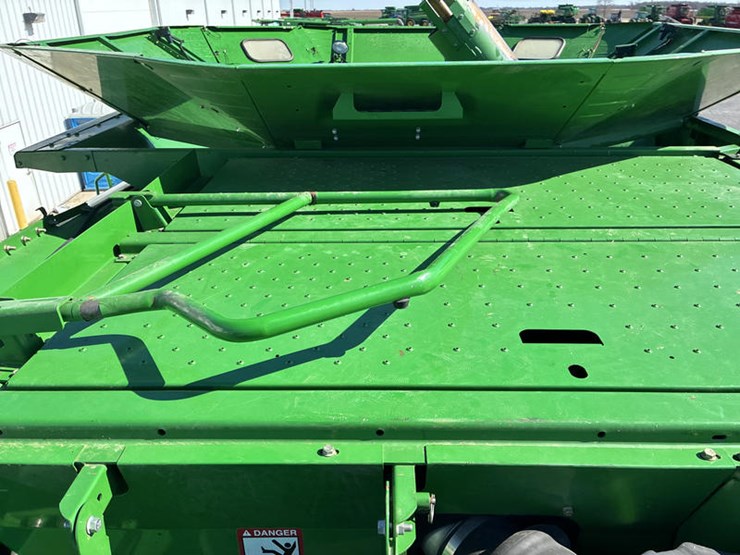 2012-john-deere-s670-image-81