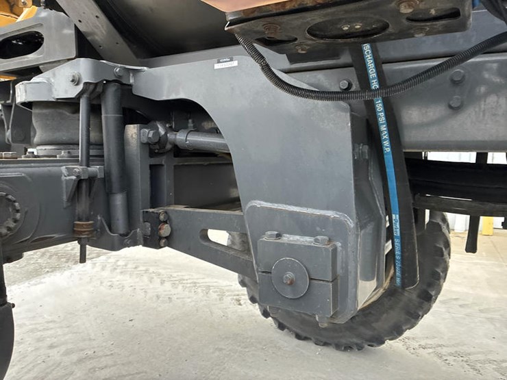 2015-ag-chem-rg1100-image-29