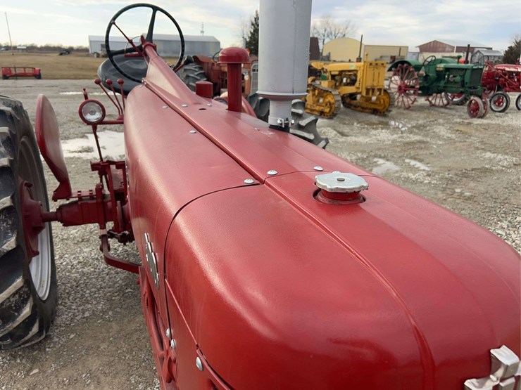 farmall-300-image-12