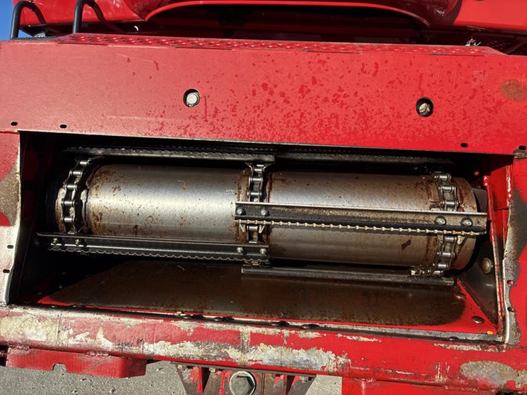 2008-case-ih-2588-image-28