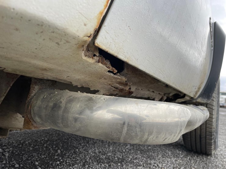 2008-gmc-sierra-2500hd-image-27