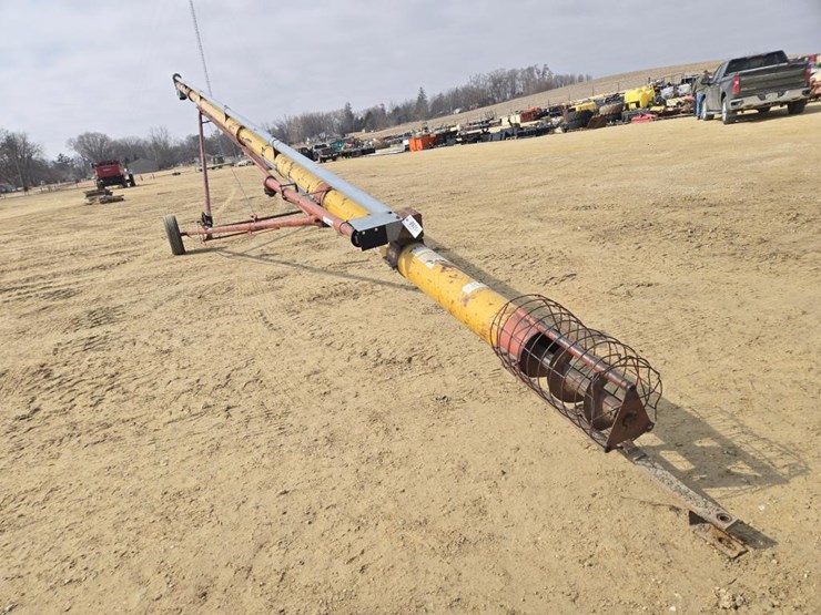 mayrath-8x55-image-1