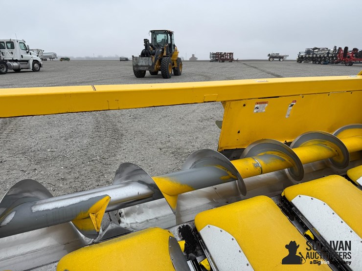 2005-new-holland-98c-image-17