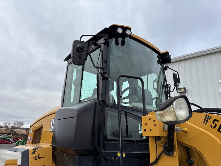 2021-caterpillar-926m-image-26