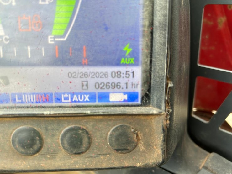 2019-takeuchi-tl10v2-image-22