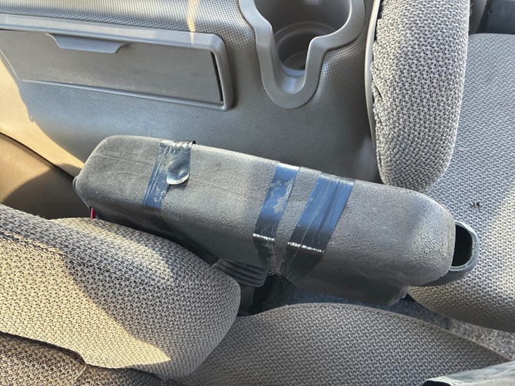 2011-case-ih-magnum-315-image-71