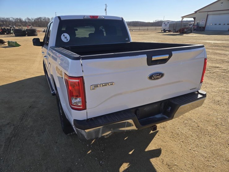 2016-ford-f150-image-8