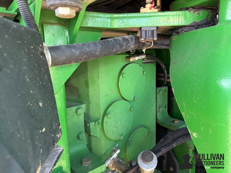 2005-john-deere-9320-image-17
