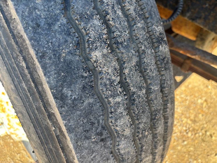 2003-ford-f650-image-70