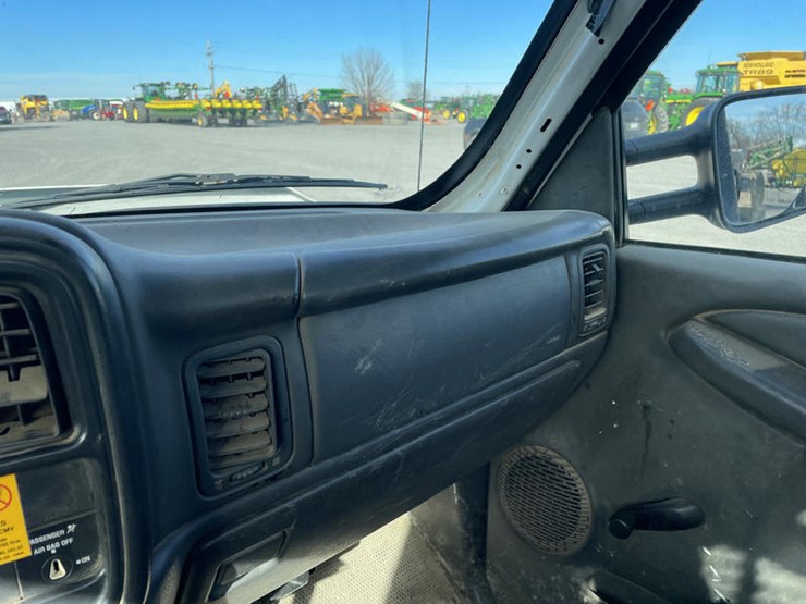 2007-chevrolet-2500hd-image-41