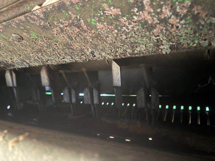 2014-john-deere-s680-image-18