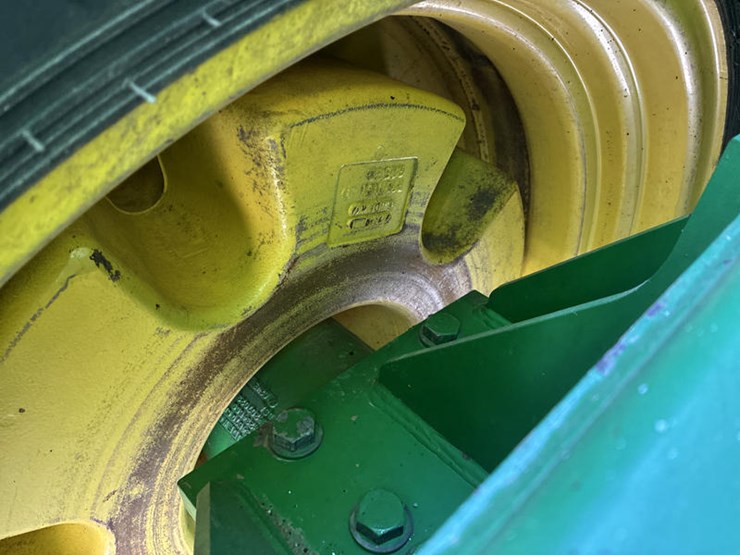 2010-john-deere-9430-image-41
