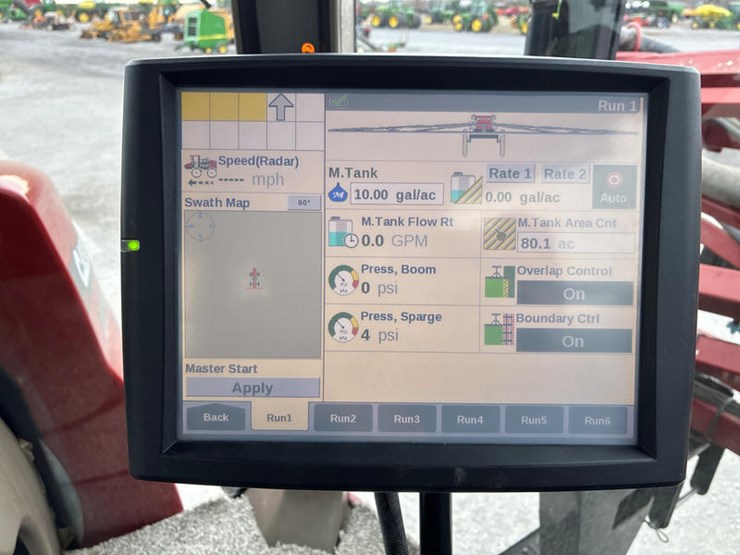 2015-case-ih-patriot-3340-image-82