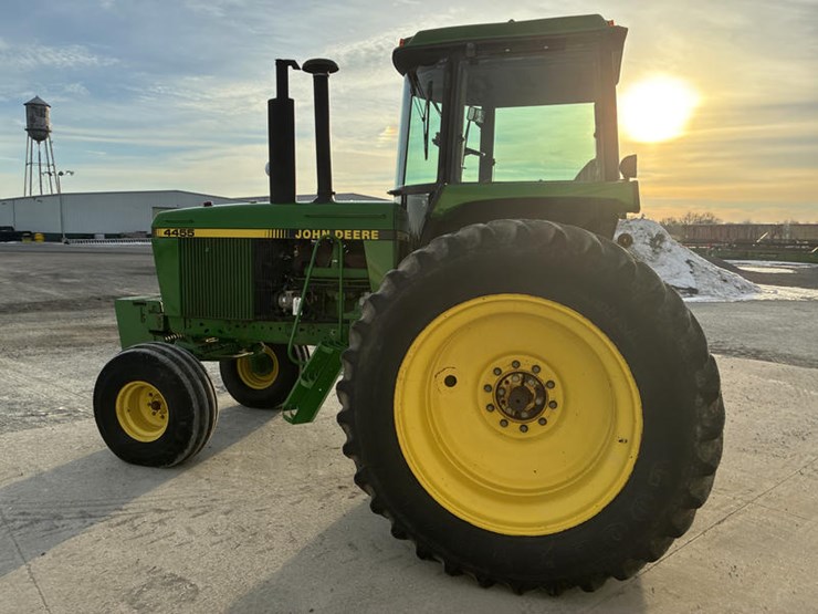 1990-john-deere-4455-image-10