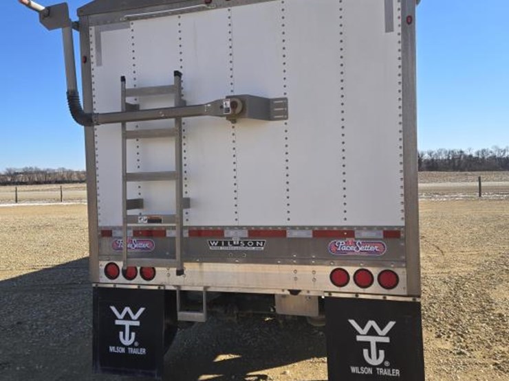 2016-wilson-grain-trailer-image-17