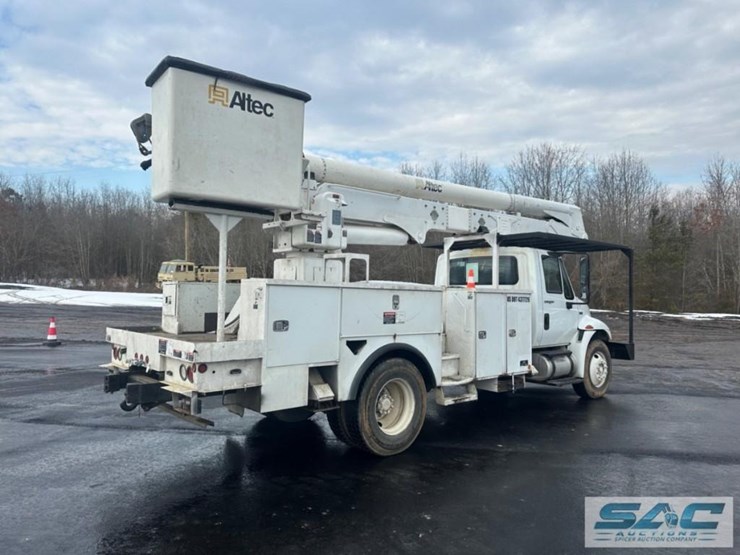 2012-international-durastar-4300-image-9