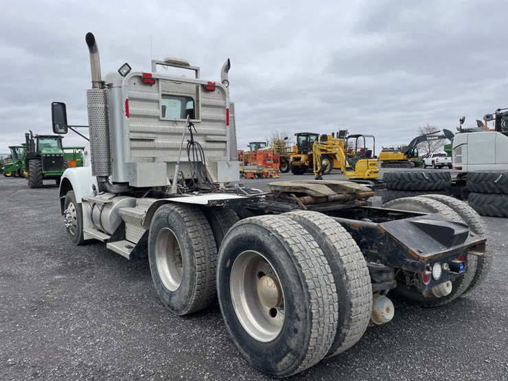 2000-caterpillar-c12-image-19