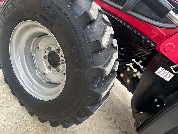 2019-mahindra-3540-hst-image-9