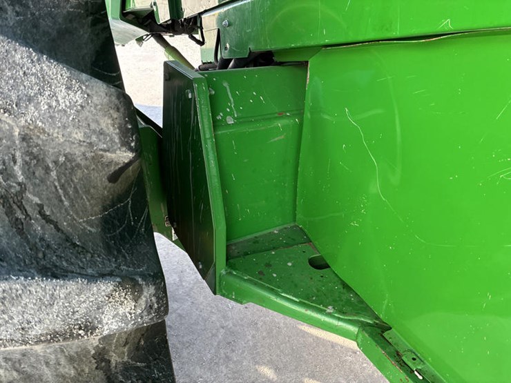 2009-john-deere-9570-sts-image-38