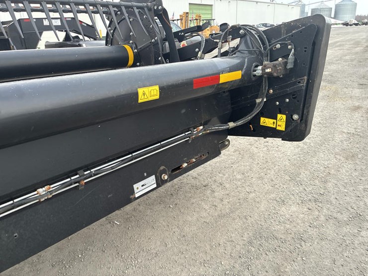 2020-mac-don-fd140-image-19