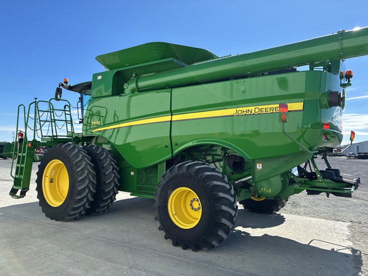 2012-john-deere-s670-image-9