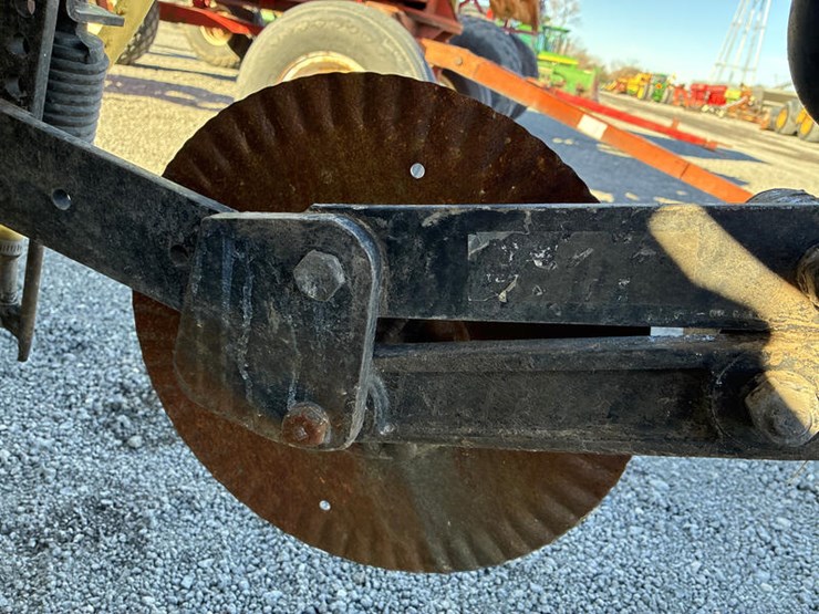 john-deere-7200-image-16