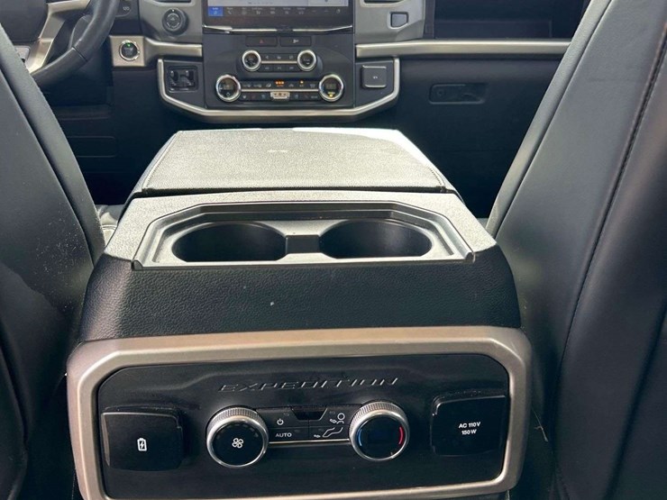 2022-ford-expedition-image-22
