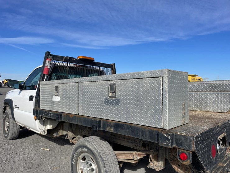 2007-chevrolet-2500hd-image-14