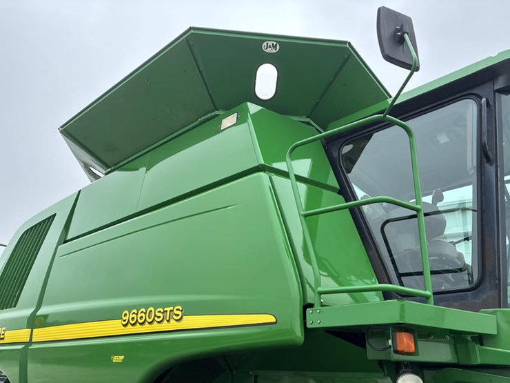2004-john-deere-9660-sts-image-13