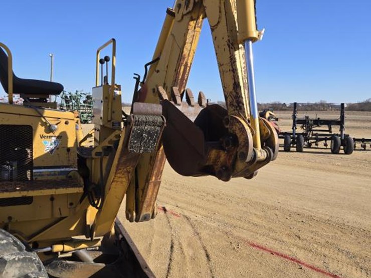 2007-vermeer-v8550a-image-4