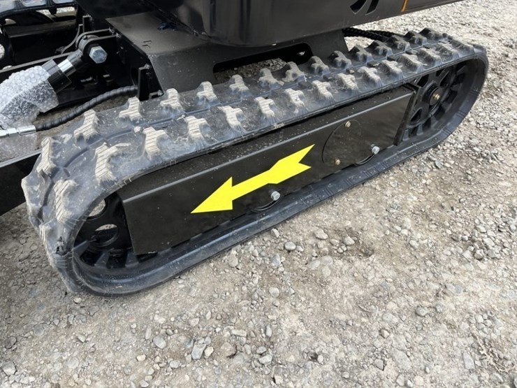 2026-miva-va13-mini-hydraulic-excavator-image-19