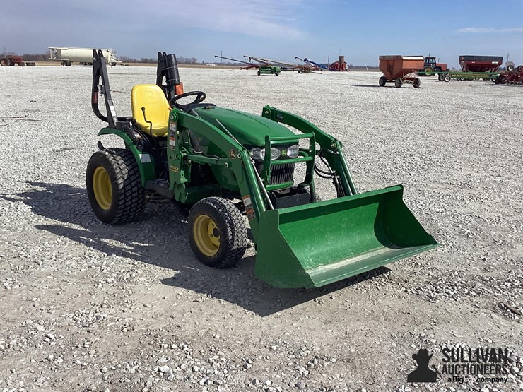 2012-john-deere-2320-image-3