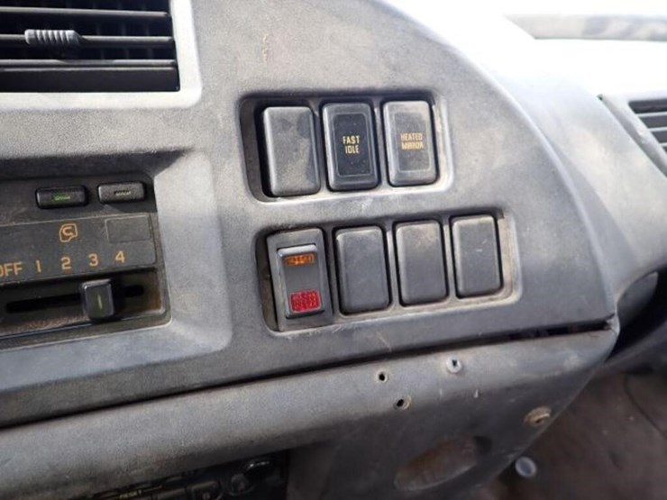 1998-gmc-t4-series-s/a-bucket-truck-1gdp7c1c0wj519-image-19