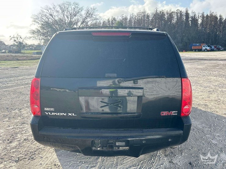 2008-gmc-yukon-xl-image-28