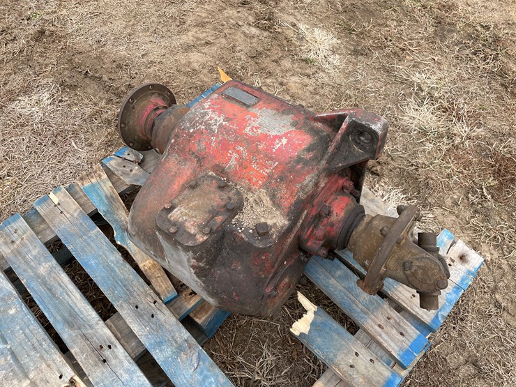 #4232-•-spicer-auxiliary-transmission-image-1