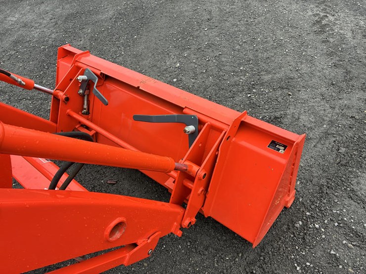 kubota-l2501-image-34