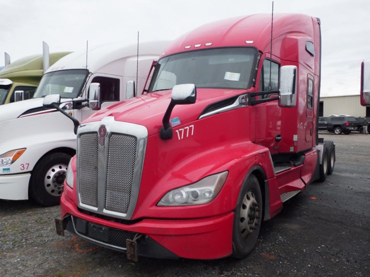 2022-kenworth-t680-image-1