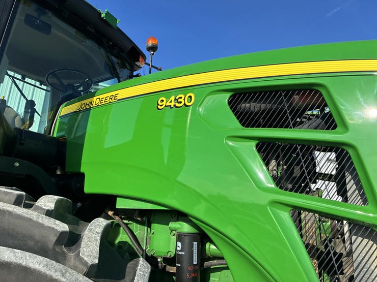 2010-john-deere-9430-image-16