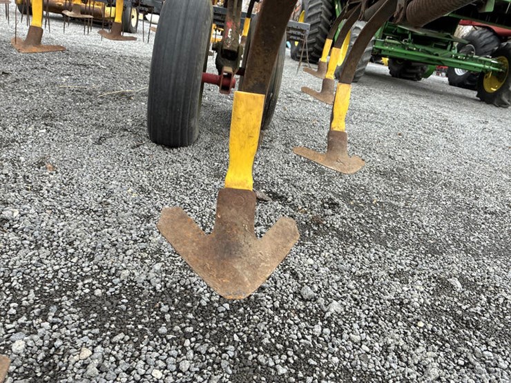 case-ih-4800-image-8